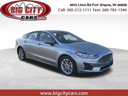 2020 Ford Fusion SE