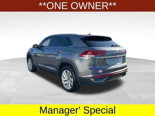 2022 Volkswagen Atlas Cross Sport 2.0T SE w/Technology 4MOTION