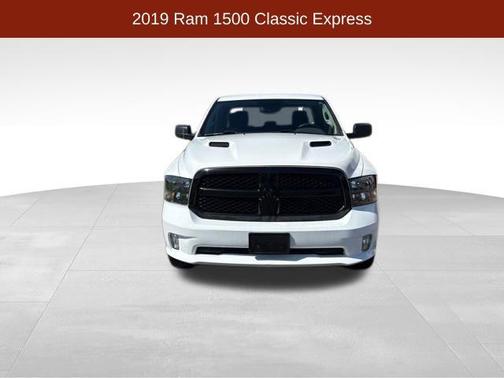 Bright White Clearcoat 2019 RAM 1500 Express