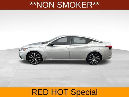 2020 Nissan Altima 2.5 SR
