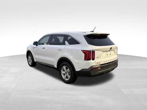2021 Kia Sorento LX