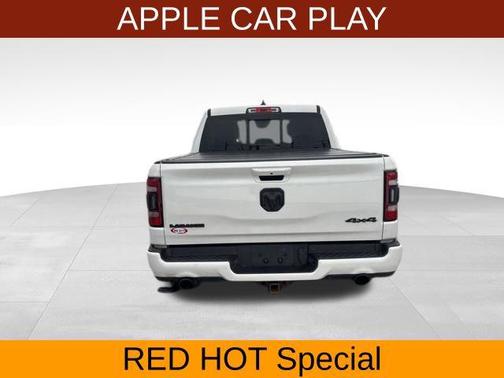 Ivory White Tri-Coat Pearlcoat 2021 RAM 1500 Laramie