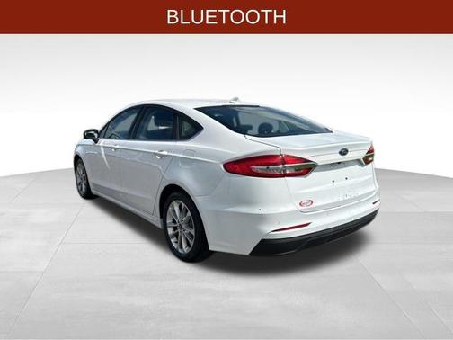 Oxford White 2020 Ford Fusion SE