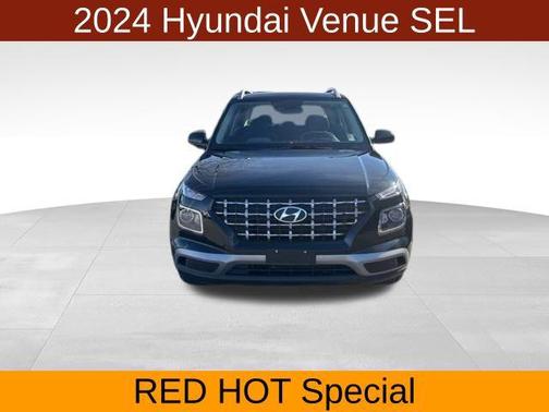 2024 Hyundai VENUE SEL