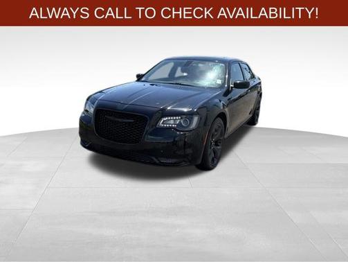 Gloss Black 2021 Chrysler 300 Touring