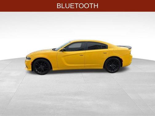 2017 Dodge Charger SE