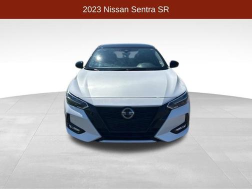 Aspen White Tricoat/Super Black 2023 Nissan Sentra SR