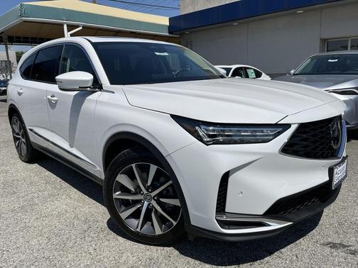 Platinum White Pearl 2026 Acura MDX Technology Package