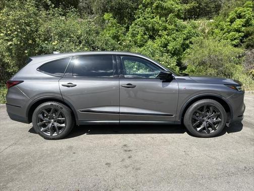 2022 Acura MDX A-Spec Package
