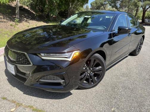 2023 Acura TLX Advance