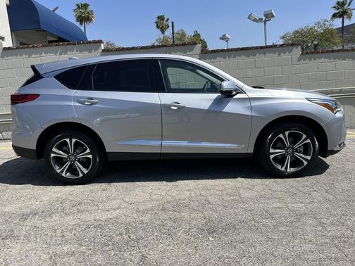 Solar Silver Metallic 2026 Acura RDX Technology Package