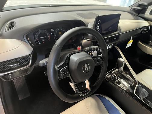 2025 Acura ADX A-Spec with Advance