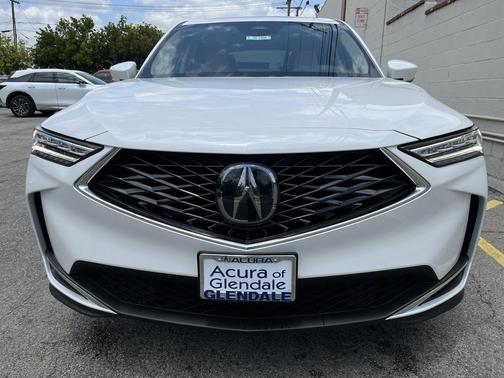 Platinum White Pearl 2026 Acura MDX Standard
