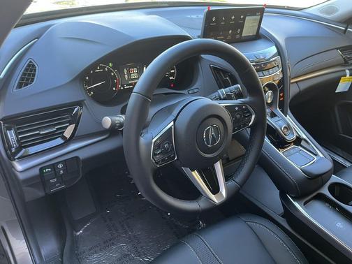 2025 Acura RDX Technology Package