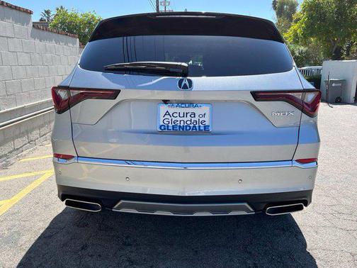 Solar Silver Metallic 2026 Acura MDX Technology Package