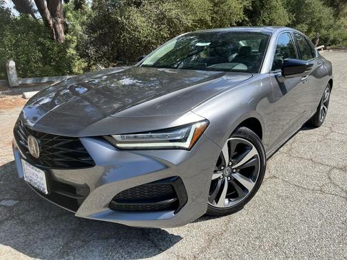 2025 Acura TLX Technology