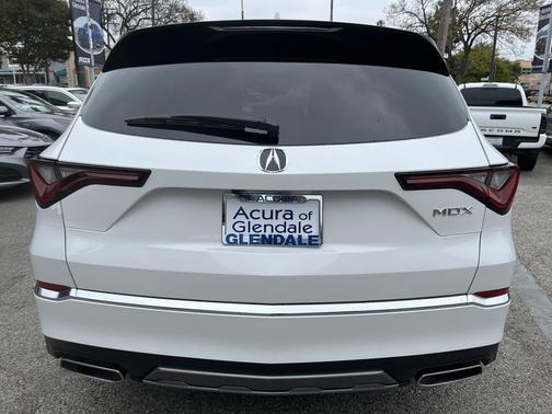 2025 Acura MDX Standard