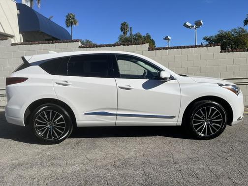 2026 Acura RDX Advance Package