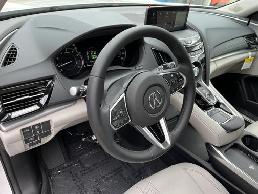 Platinum White Pearl 2026 Acura RDX Technology Package