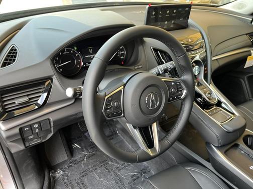 Solar Silver Metallic 2026 Acura RDX Technology Package