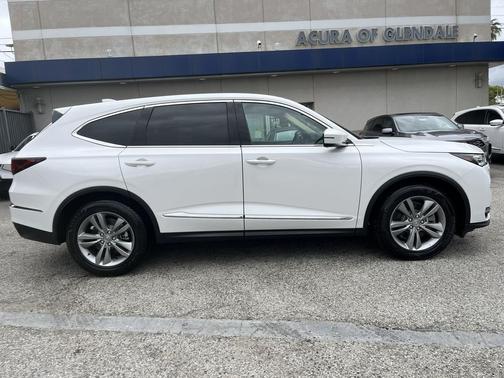 2025 Acura MDX Standard
