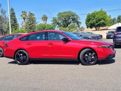 2025 Honda Accord Hybrid Sport-L