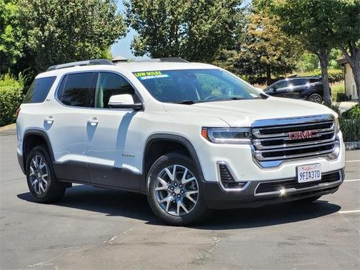 2023 GMC Acadia SLT