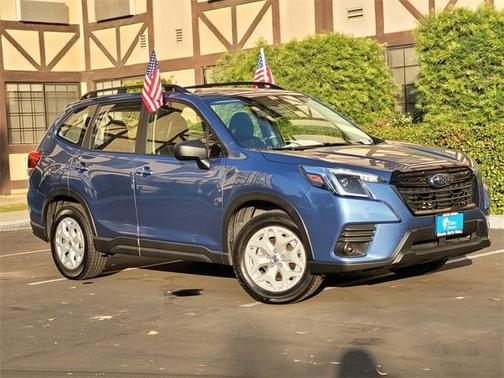 2023 Subaru Forester Base (CVT)