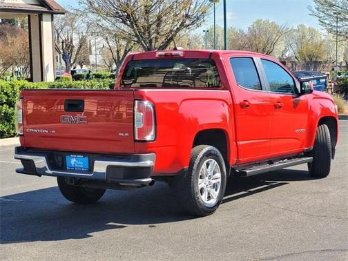 2020 GMC Canyon SLE