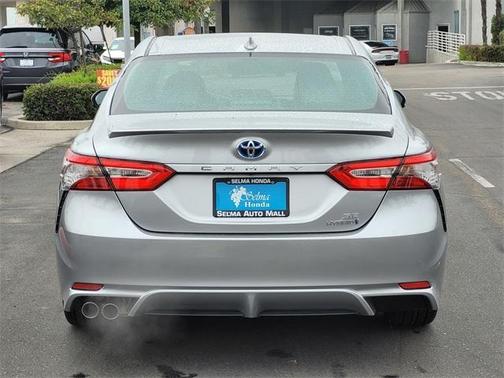 2019 Toyota Camry Hybrid SE