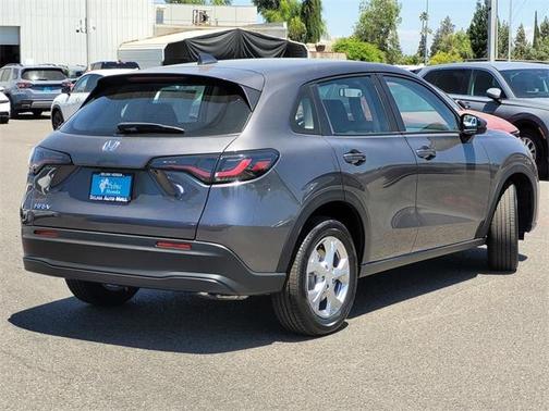 2025 Honda HR-V LX