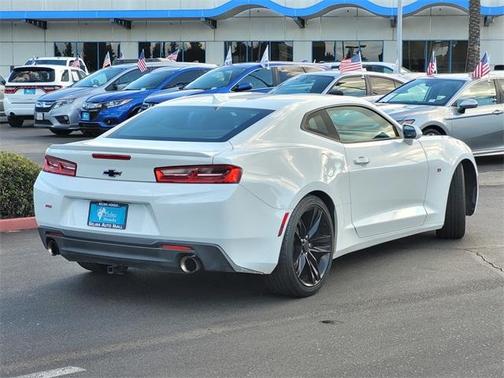 2017 Chevrolet Camaro 1LT