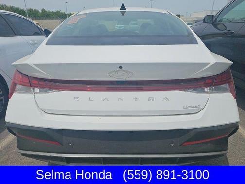 White 2024 Hyundai ELANTRA Limited