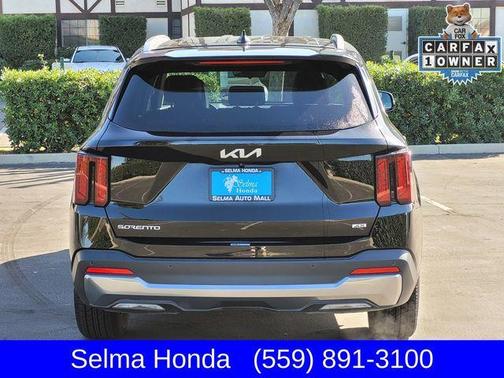 2024 Kia Sorento S