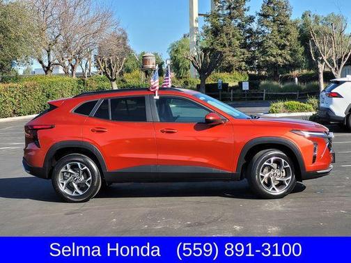 2024 Chevrolet Trax LT