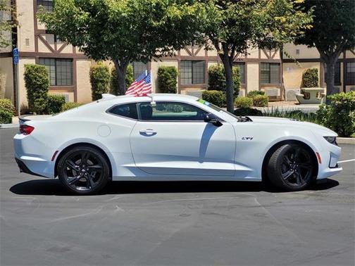 2022 Chevrolet Camaro LT1