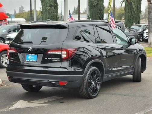 2022 Honda Pilot Black Edition