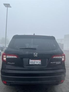 2022 Honda Pilot Black Edition