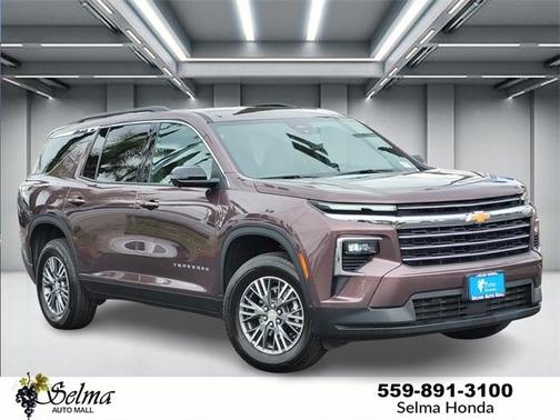 2024 Chevrolet Traverse LT