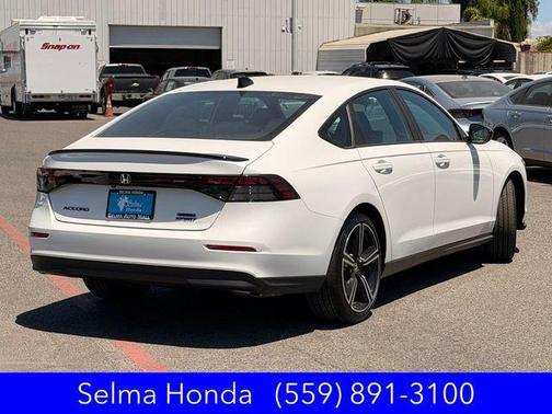 Platinum White Pearl 2026 Honda Accord Hybrid Sport