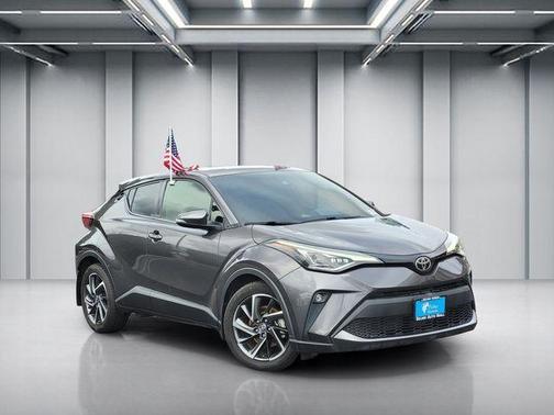 2021 Toyota C-HR LE