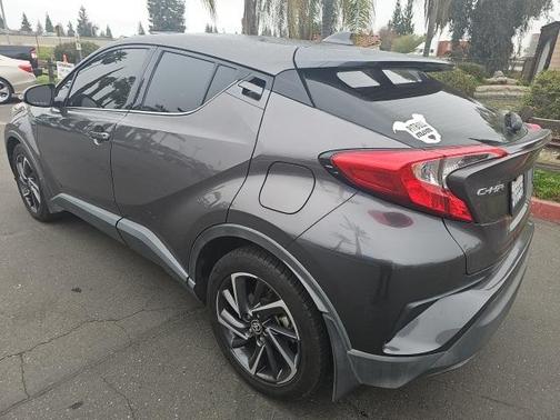2021 Toyota C-HR LE