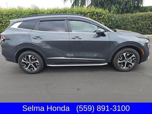 Gray 2024 Kia Sportage Hybrid EX
