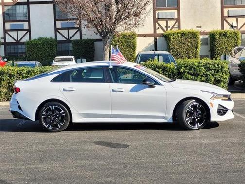 2022 Kia K5 GT-Line