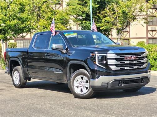 2024 GMC Sierra 1500 SLE