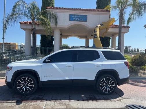2021 GMC Acadia SLE