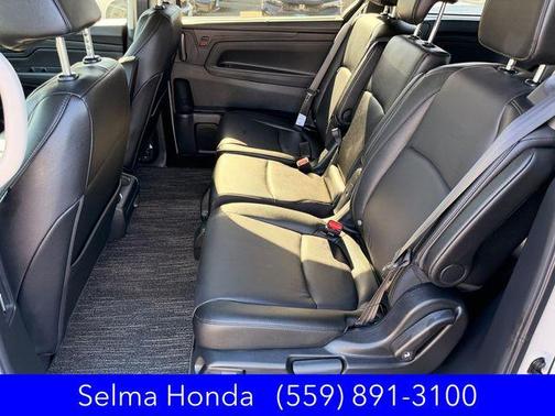 Platinum White Pearl 2026 Honda Odyssey EX-L