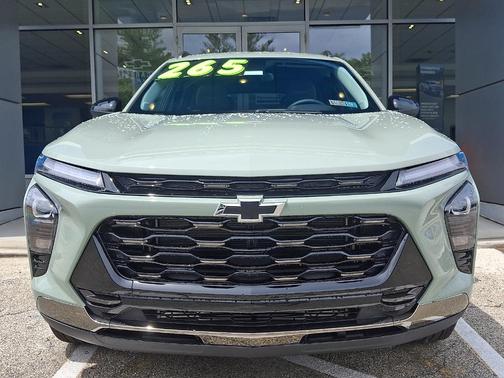 Green 2026 Chevrolet Trax ACTIV