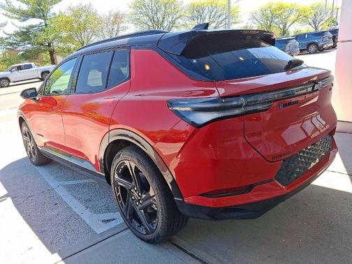 2025 Chevrolet Equinox EV RS