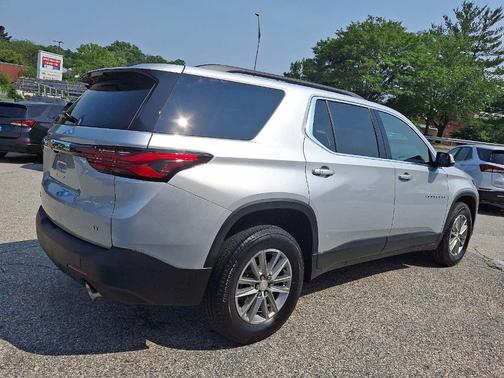 2022 Chevrolet Traverse LT Leather